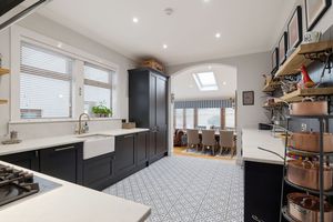 Photo 31- click for photo gallery